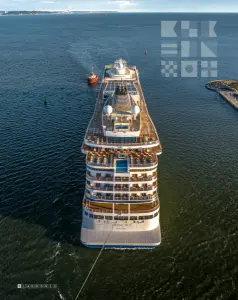 VIKING SKY - Passenger (Cruise) Ship — kadr 5 z 53
