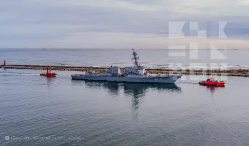 USS Forrest Sherman DDG-98 — kadr 3 z 15