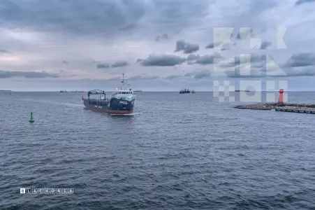 WILSON FLEX III - General cargo ship — kadr 9 z 18