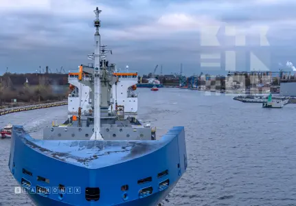 COOL SPIRIT - Refrigerated Cargo Ship — kadr 3 z 45
