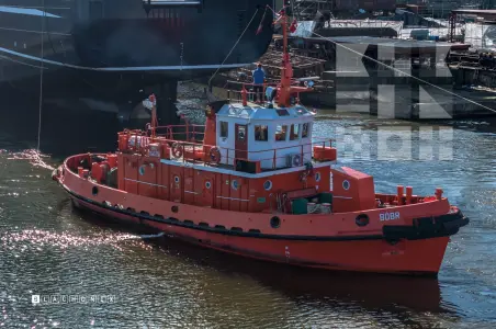 BÓBR - Tug — kadr 15 z 24